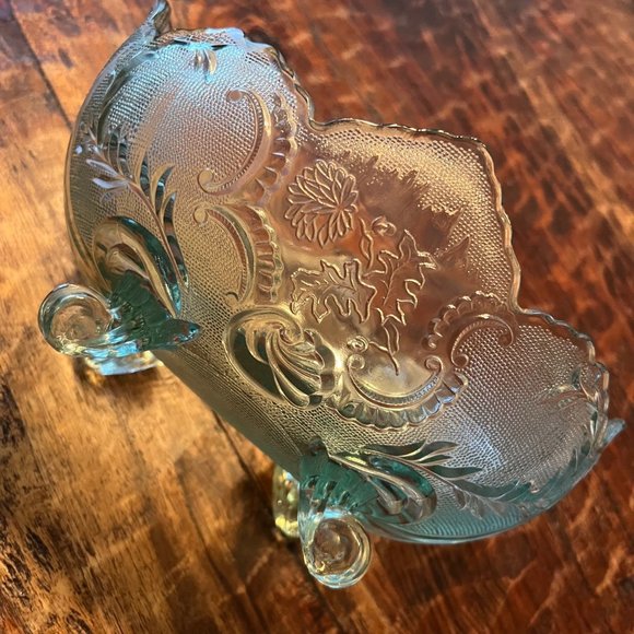 Vintage 1950’s Jeanette Glass Lombardi Footed Bowl - Picture 7 of 11